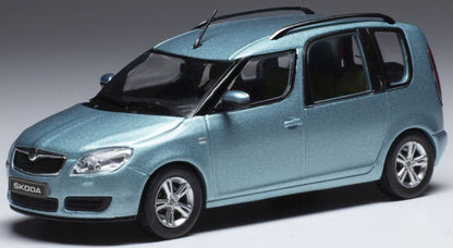 Available To Order – Skoda Roomster Metallic Light Blue 2007 1:43 IXO Model (IXO CLC472)