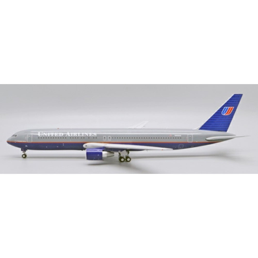 Available to Order – United Airlines Boeing 767-300ER Battleship Reg: N666ua with Stand 1:200 Jc Wings Model (JC20159)