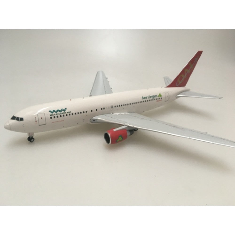 Available to Order – Omni Air International Boeing 767-200er Aer Lingus Title Reg: N225ax with Stand Limited 110pcs 1:200 Model (jc2370) 1:200 JC Wings Model (JC2370)