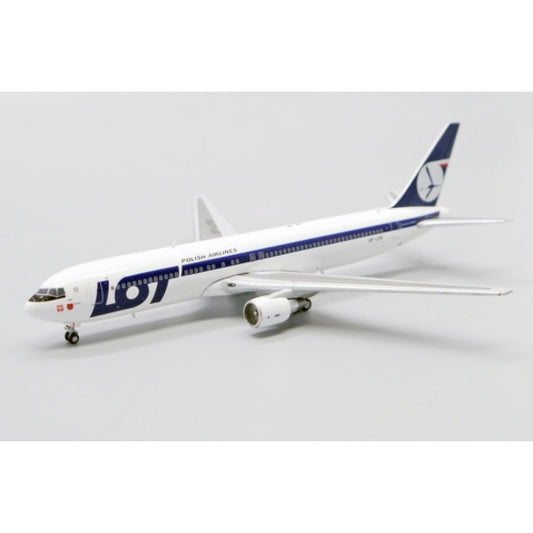 Available to Order – Lot Polish Airlines Boeing 767-300ER Reg: SP-LPB with Antenna 1:400 Jc Wings Model (JC40055)