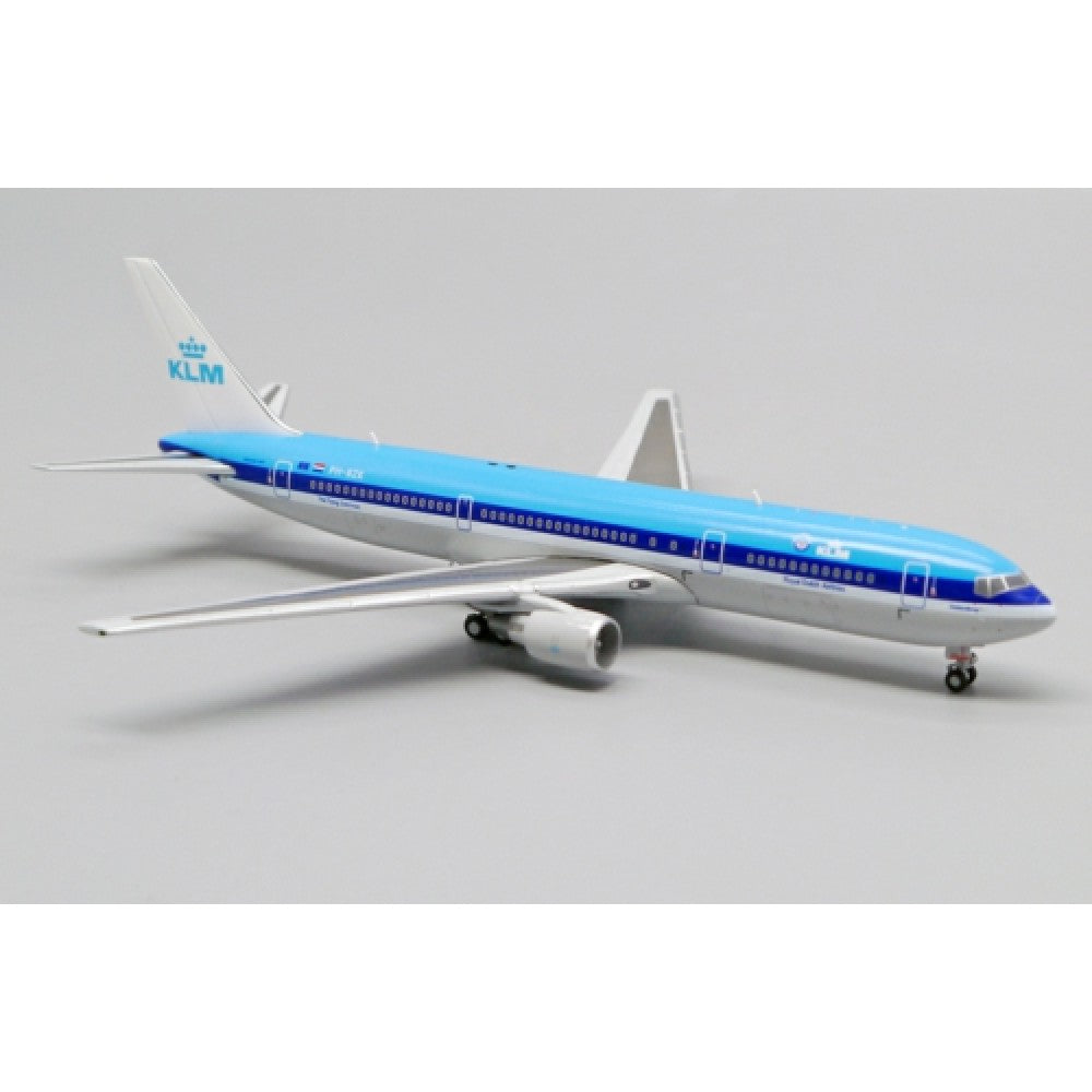Available to Order – KLM Boeing 767-300ER Reg: PH-BZK with Antenna 1:400 Jc Wings Model (JC4992)