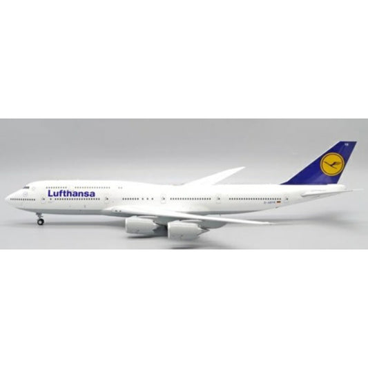 Available to Order – Lufthansa Boeing 747-8 Oc Reg: D-ABYR with Stand 1:200 Jc Wings Model (JCEW2748003)