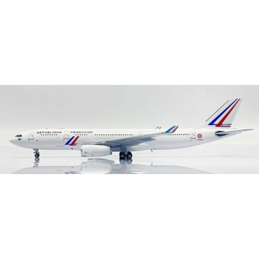 THIS ITEM IS AVAILABLE TO ORDER FROM OUR SUPPLIER - 1:400 JC WINGS JCLH4226 FRENCH AIR FORCE AIRBUS A330-200 REG: F-UJCT WITH ANTENNA