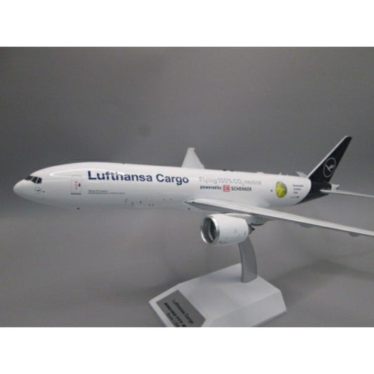 Available to Order – 777-FBT Lufthansa Cargo Sustainable Aviation Fuel D-ALFG 1:200 J Fox (JF7772004)