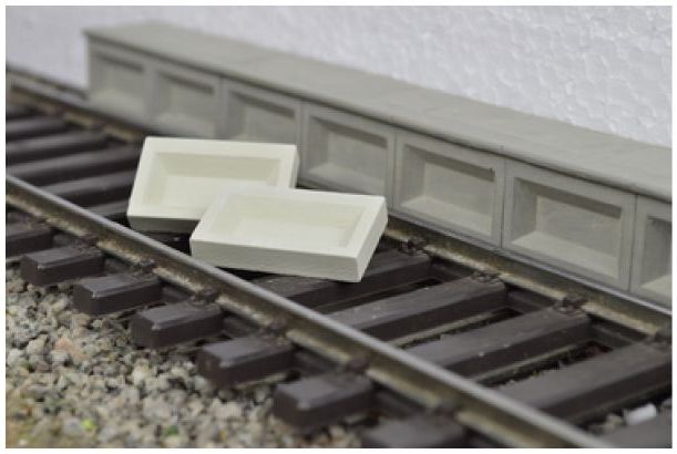 Available to Order – Platform Edge 38cm u SO, 15x 1:32 (JUW 23137)
