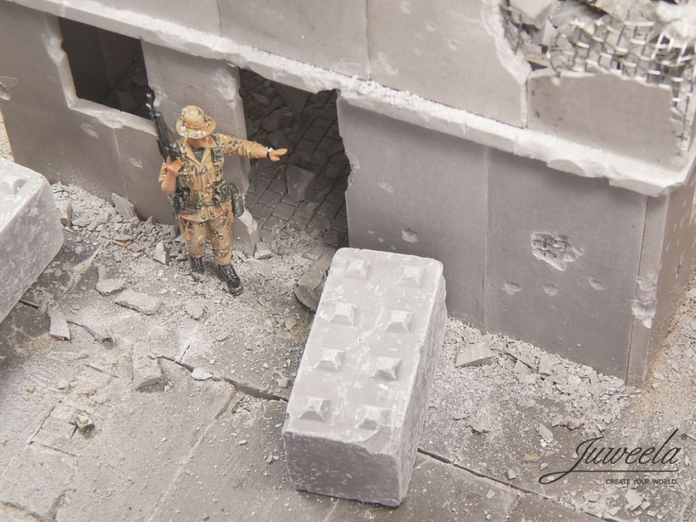 Available To Order – Checkpoint Road Block; 4x 1:35 (JUW 23410)