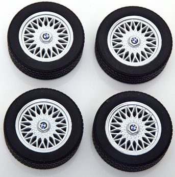Available To Order – BMW E30 Wheels and Tyres Set 17" 1:18 (KKS DCACC030)