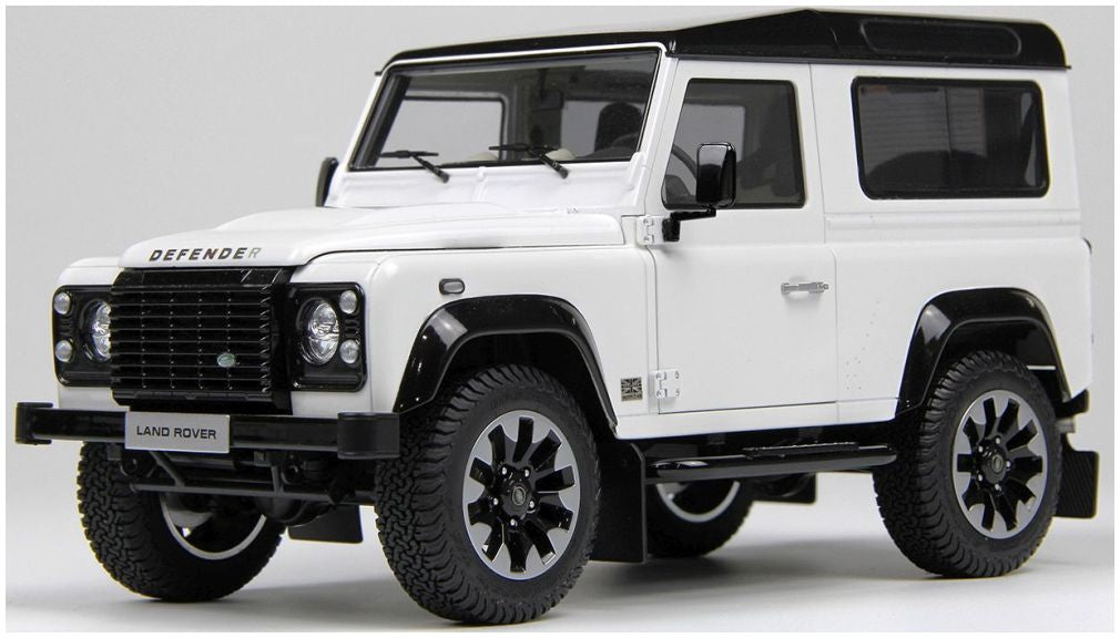 Available to Order – Land Rover Defender 90 2018 Works V8 70th Edition White 1:18 (LCD 18007W)
