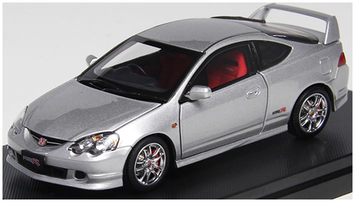 Available to Order – Honda Integra (DC5) Type R Silver 1:43 (LCD 43008S)
