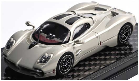 Pagani Utopia Coupe Gold 1:64 LCD Models Model