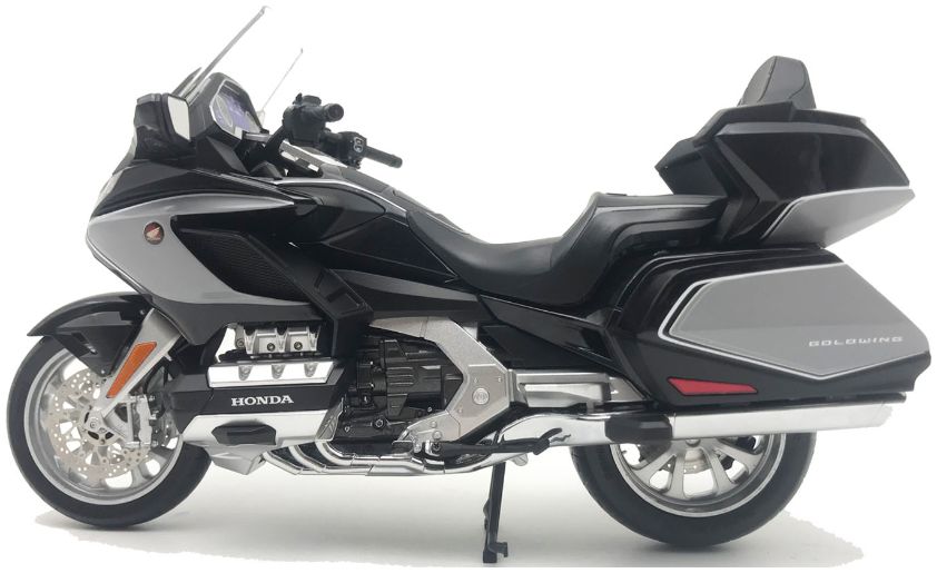 Available To Order – Honda Goldwing Tour 2020 Heavy Grey Metallic 1:12 LCD Models Model (LCD M2104GY)