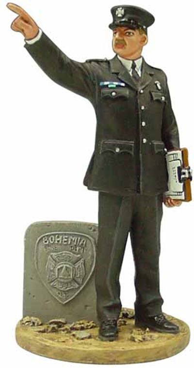 Available To Order – fireman full dress Suffolk County USA03 1:32 (MAG HJ071)