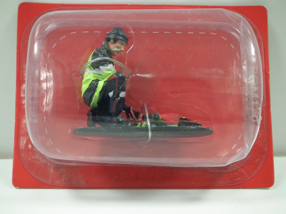 Fireman - Ambulance wear - France 2010 1:32 – diecast model
