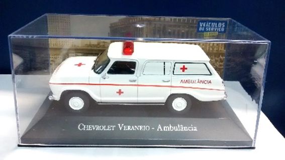 Chevrolet Veraneio - Ambulancia 1:43 – diecast model