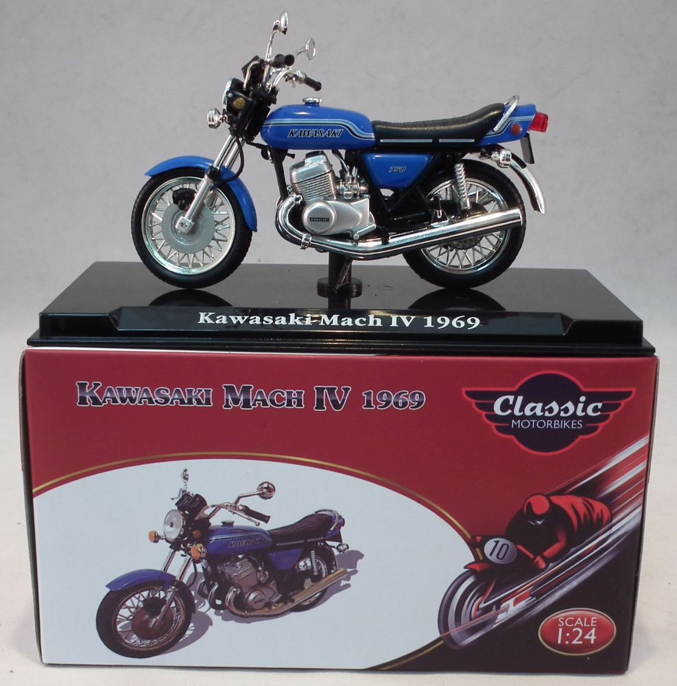 Kawasaki Mach IV 1969 - Blue 1:24 Magazine Model Model