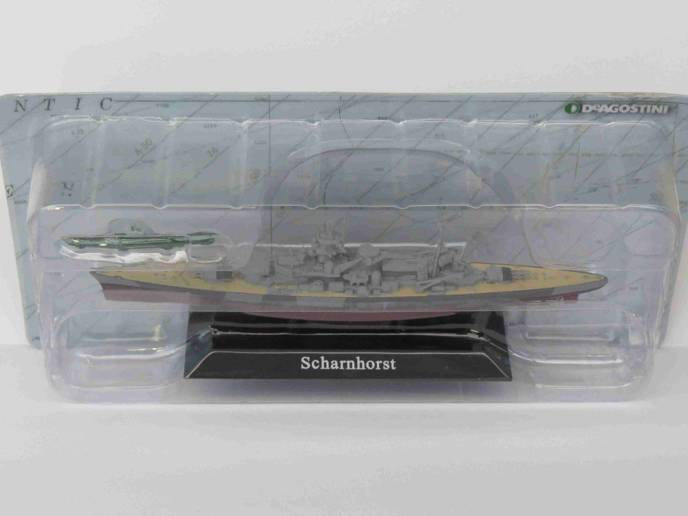 Scharnhorst Battle Cruiser, 1939 1:1250 – diecast model