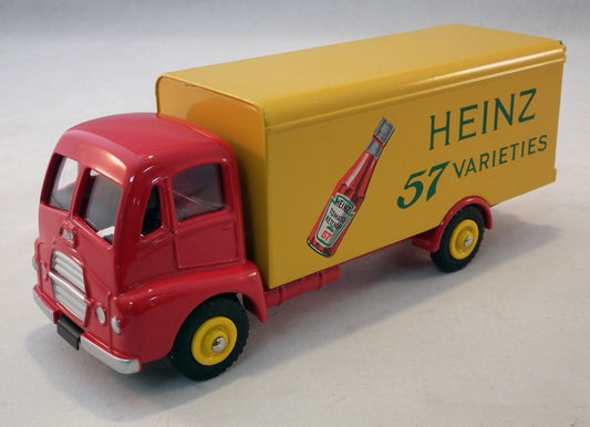 Guy Warrior van Heinz (920) Atlas reproduced 'Dinky' – diecast model