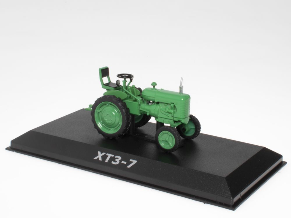 HTZ-7 1950-1956 Tractors: history, people, Machinery Colle 1:43 – diecast model