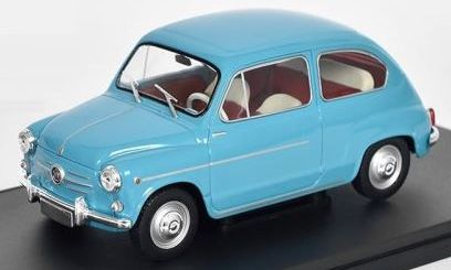 Fiat 600d 1960 Blue - 1:24 1:24 – diecast model