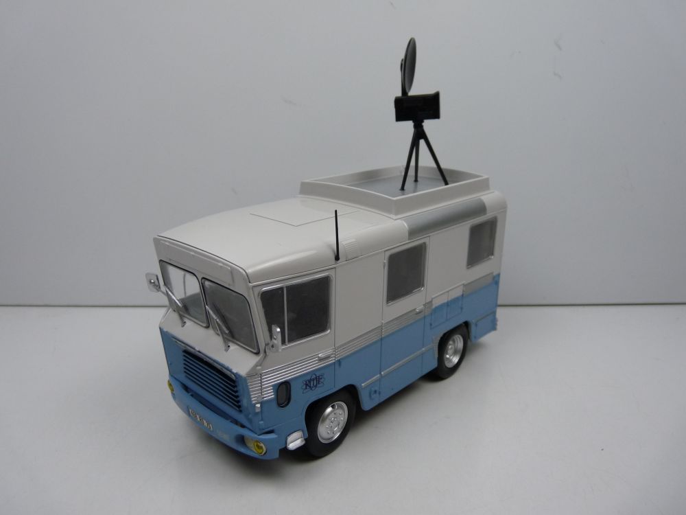 Berliet GAK 5R Camion Relais 'ORTF' 1:43 – diecast model