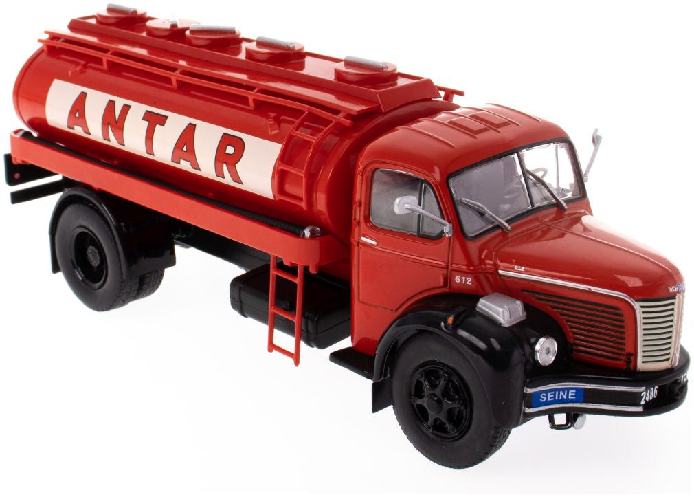 Berliet GLR 8R Citerne Antar Berliet Trucks Collection 1:43 – diecast model