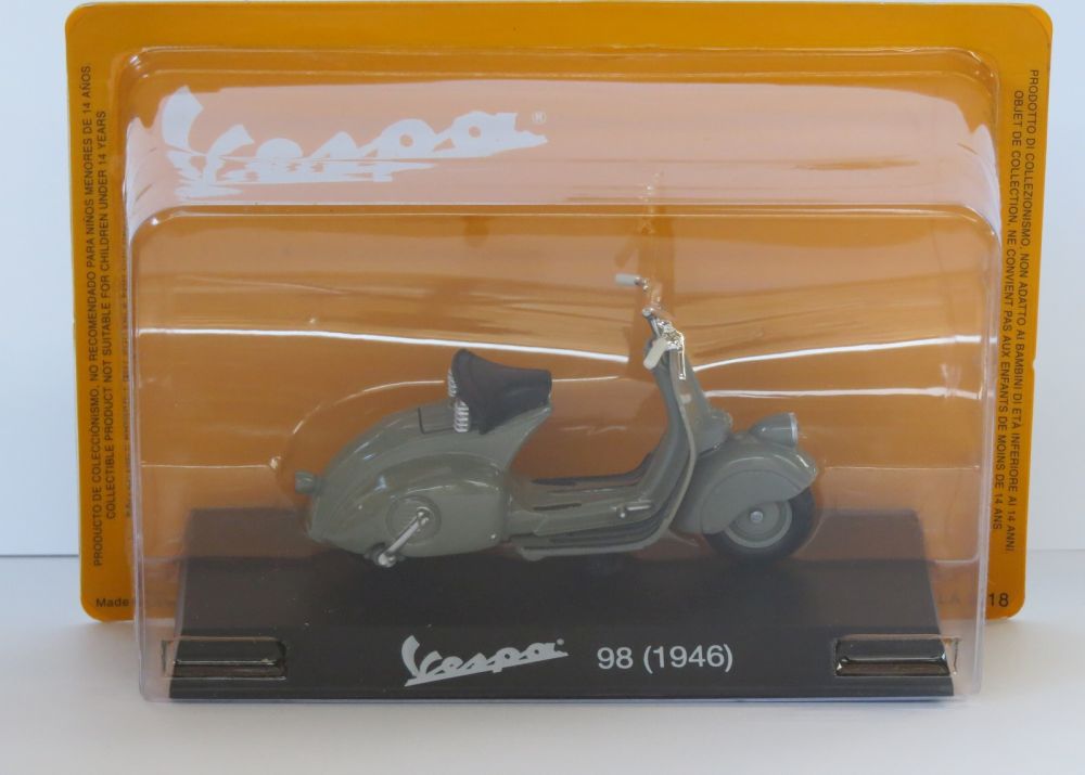 Available To Order – Vespa 98 del 1946 Vespa Collection in 1:18 1:18 (MAG NL005)
