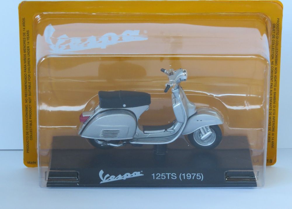 Vespa 125 TS - 1975 Vespa Collection in 1:18 1:18 – diecast model