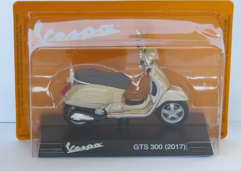 Vespa GTS 300 2017 Vespa Collection in 1:18 1:18 – diecast model