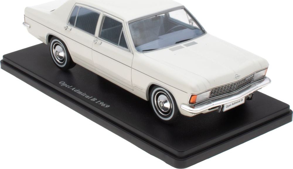 Opel Admiral B - 1969 - White 1:24th Scale 1:24 – diecast model