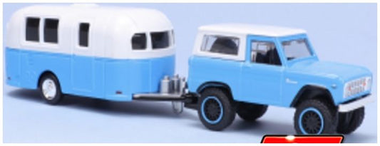 Available to Order – Ford Bronco 1966 + Camper Trailer Blue White 1:64 (MAI 15368-23038)