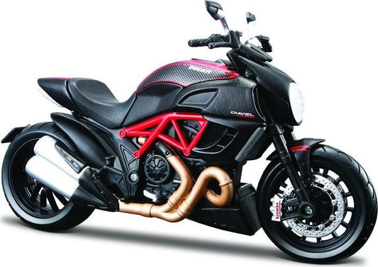 Ducati Diavel Carbon Kit - Black/Red 1:12 – diecast model