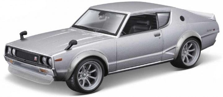 Nissan Skyline 2000GT (KPGC 110) 1973 Silver Kit 1:24 – diecast model