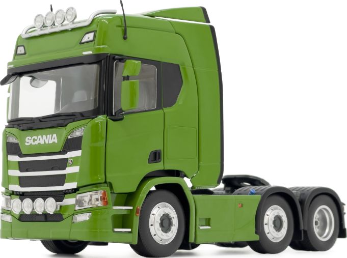 Available to Order – Scania R500 Series 6x2 Bright Green 1:32 (MAR 2015-06)