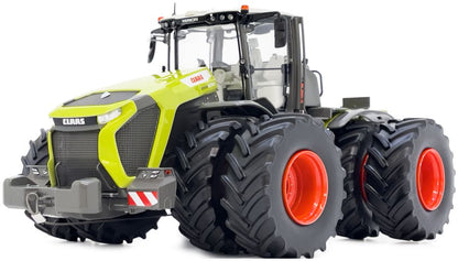 Available To Order – Claas Xerion 12.590 TRAC w/Dual Tyres 1:32 (MAR 2327)