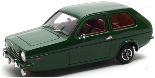 Reliant Robin Saloon Green 1973-1981 1:43 Matrix Model