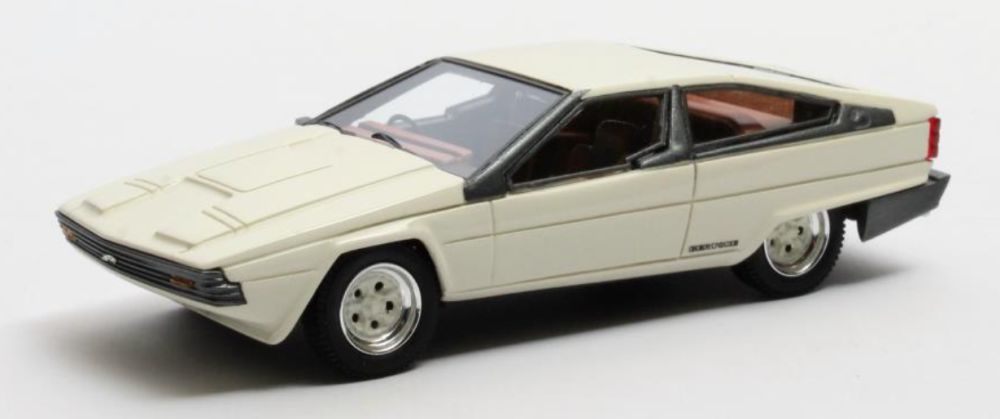 Jaguar Ascot Bertone White 1977 1:43 – diecast model