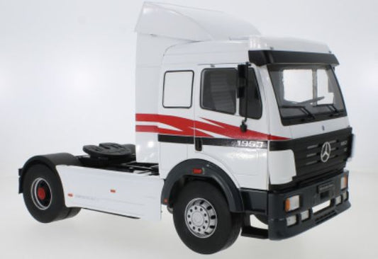 Available to Order – Mercedes SK II White 1994 1:18 (MCG 18243)
