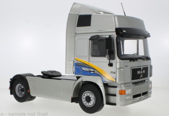 Available to Order – MAN F2000 Silver 1994 1:18 (MCG 18245)