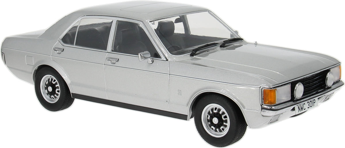 Ford Granada MK1 - Silver - RHD UK Exclusive 360pcs 1:18 MCG Model
