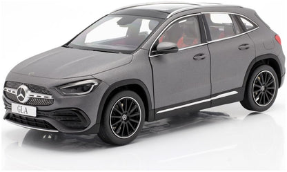 Mercedes GLA-Class (H247) 2020 Mountain Grey 1:18 - Z-Models 1:18