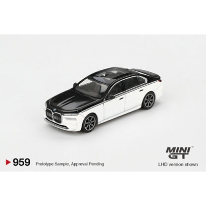 BMW i7 xDrive60 Alpine White/Black Sapphire (RHD) 1:64 Mini GT Model Car (MGT00959-R)