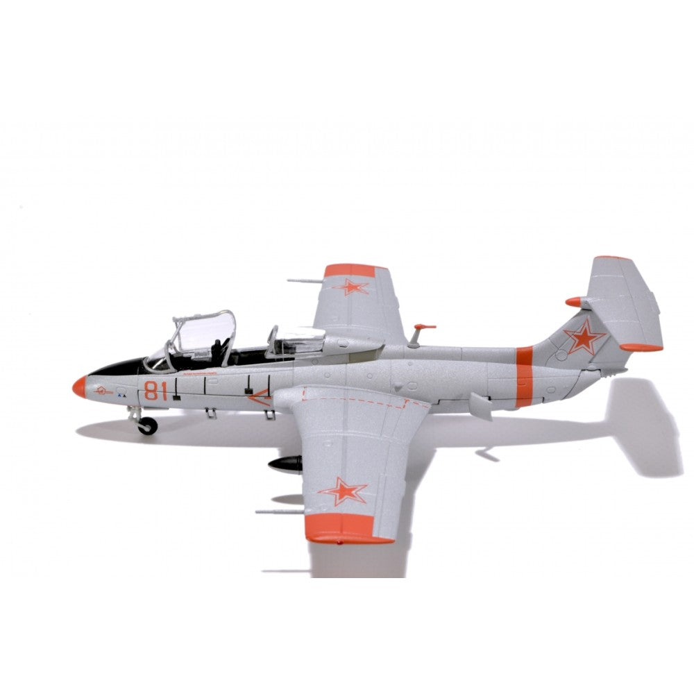 Available to Order – Aero L-29 Delfin No. 81, Soviet Air Force, 59th Training Regiment, Slavgorod Air Base, USSR, 1980s 1:72 Model (MLCZ720302)