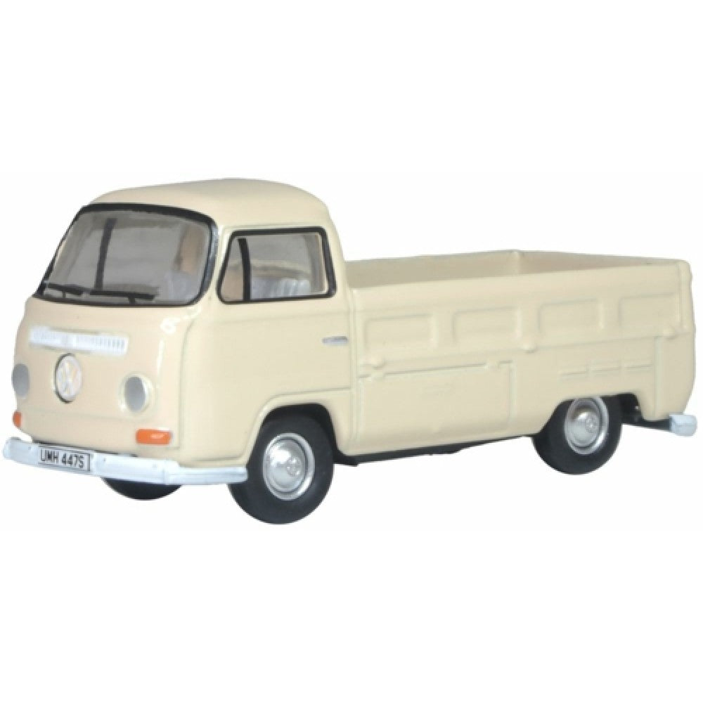 Available to Order – VW T2 Bay Window Pick Up Dakota Beige 1:76 Oxford Diecast Model (OX76VW034)