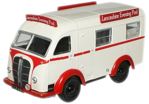 Austin K8 Threeway Van Lancashire Ev 1:76 Oxford Diecast Model