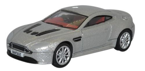 Aston Martin V12 Vantage S Lightning Silve 1:76 Oxford Diecast Model