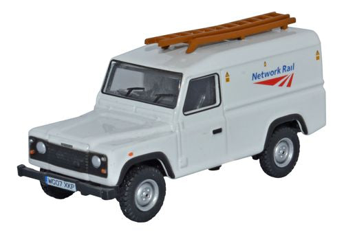 Land Rover Defender - Network Rail 1:76 Oxford Diecast Model