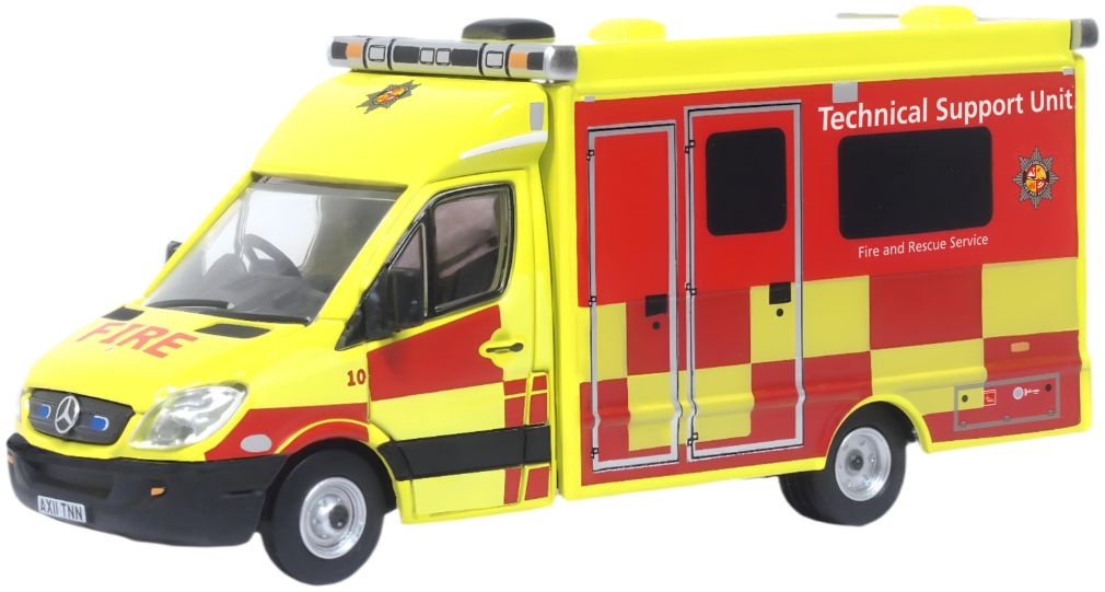 Mercedes Technical Support Unit Bedfordshire Fire & Rescue Service 1:76 Oxford Diecast Model