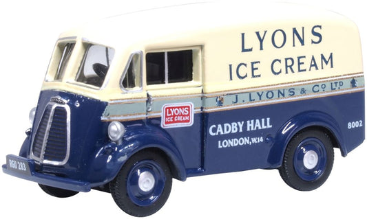 Morris J Van Lyons Ice Cream 1:76 Oxford Diecast Model