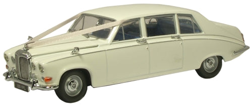 Available To Order – Daimler DS420 Limousine Wedding Car Old En 1:43 Oxford Diecast Model (OXF DS001W)
