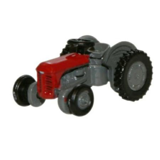 Available To Order – OXNTEA002 - N Gauge Red Ferguson Tractor OXFORD Model (OXNTEA002)